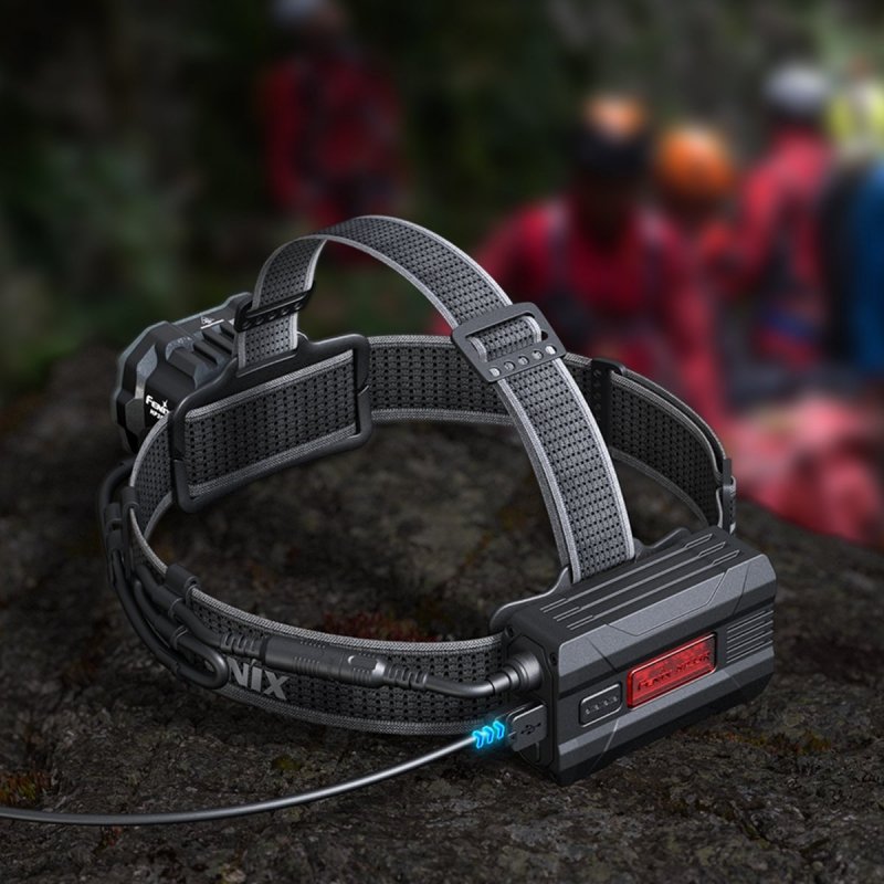 Latarka czołowa Fenix HP35R SAR