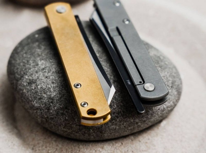 Nóż Böker Plus Zenshin 42 Brass