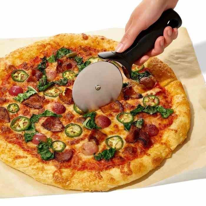 OXO-Nóż do pizzy czarny, Good Grips