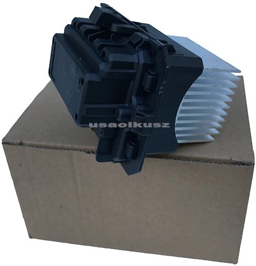Rezystor opornica prędkości nadmuchu wentylatora Jeep Grand Cherokee 2008-2010