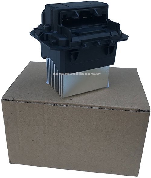 Rezystor opornica prędkości nadmuchu wentylatora Jeep Grand Cherokee 2008-2010