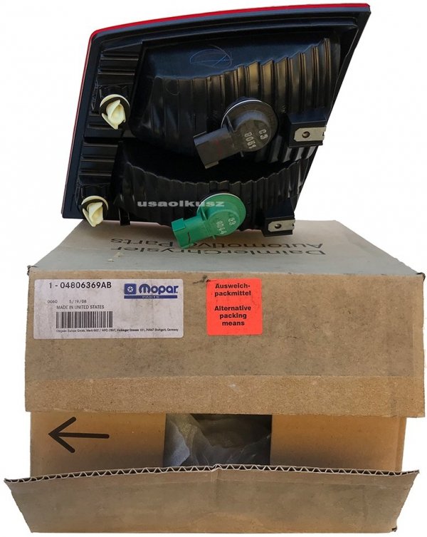 Lampa tylna wewnętrzna lewa MOPAR Dodge Journey