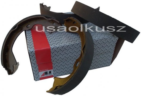 Szczęki hamulca postojowego Dodge Durango 2011-