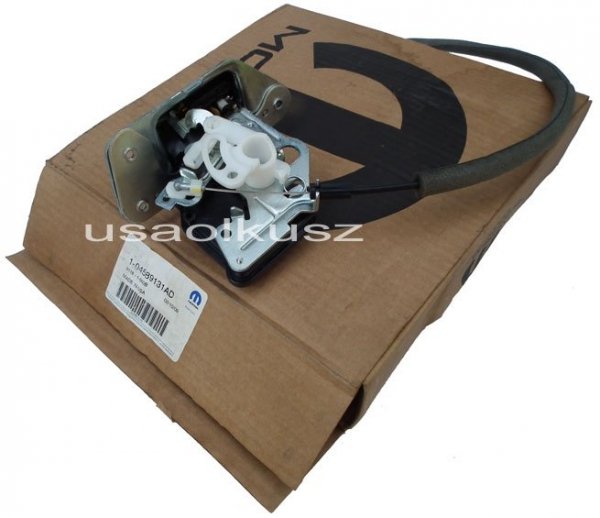 Zamek klapy tylnej Jeep Liberty 2008-