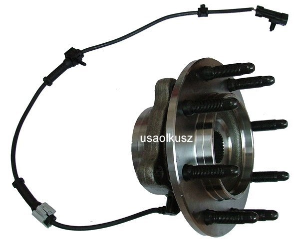 Piasta kola przedniego Chevrolet Suburban 2500 2000-2006