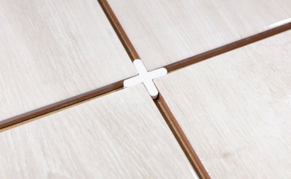 Krzyżyki dystansowe 5.0 mm, 100 szt.