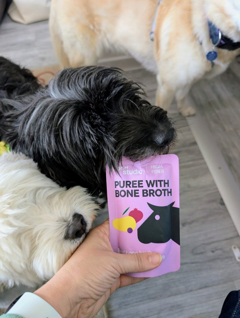 Food Studio Chefs PUREE dla psów WARZYWNO-OWOCOWE z marchewką, batatem, jabłkiem, żurawiną i tymiankiem 150ml