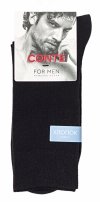 Skarpety męskie CONTE For Men w kolorze czarnym to klasyka męskiego stylu. Bawełniany materiał, bezszwowe wykończenie i elastyczne dopasowanie zapewniają komfort przez cały dzień.