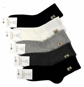 Stylowe skarpetki damskie z haftowanym misiem–miękkie i urocze 35-38