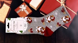 Skarpetki bożonarodzeniowe z brokatem Aura.Via–efektowny zimowy dodatek 38-41