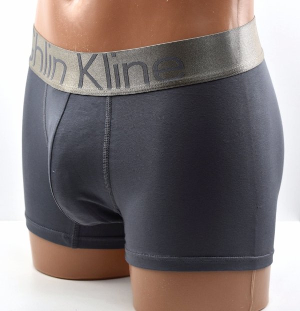 Idealne dopasowanie i elastyczny materiał gwarantują swobodę ruchu w każdej sytuacji.