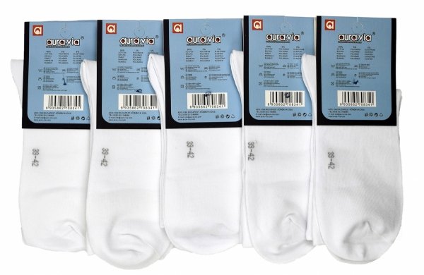 Białe skarpety męskie z 90% bawełny zapewniają przyjemny komfort noszenia przez wiele godzin. To uniwersalny model do obuwia sportowego, casualowego oraz codziennego użytku w domu i poza nim.