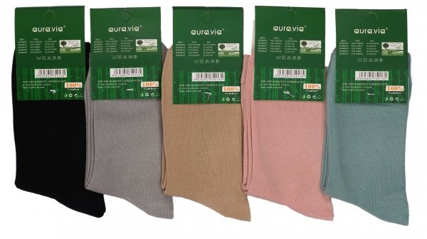 Skarpetki wykonane z wiskozy w pastelowych kolorach. Zestaw pięciu par. w rozmiarze 35-38 firmy Aura.via. Model NN8630 - bardzo dora jakość produktu.