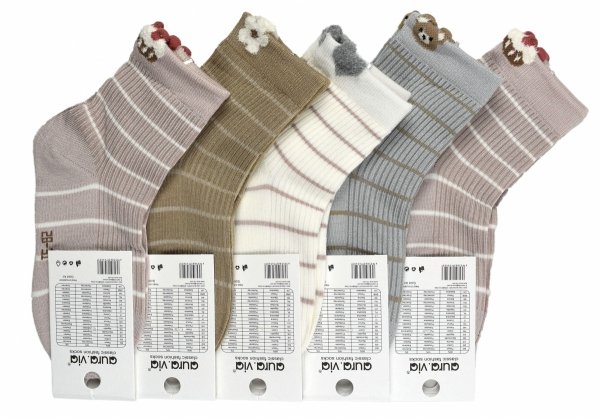 Dziecięce skarpetki Aura.Via są tak słodkie, że aż chce się je przytulić! Komfort i styl w dziecięcym wydaniu.