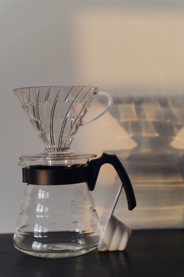 Hario zestaw V60 Craft Coffee Maker – drip + serwer + 40 filtrów