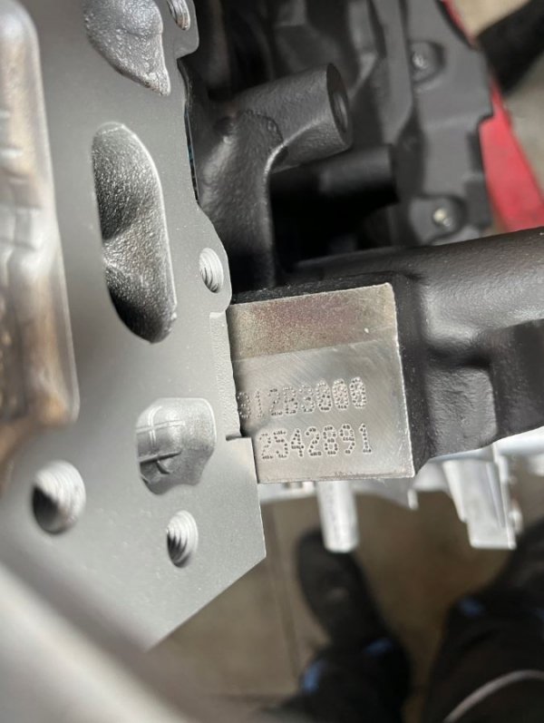 Tabliczka znamionowa / numer seryjny silnika 1.4 Turbo Abarth.