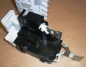ORIGINAL Türschloss Türschloß Schloss Links Jumper Ducato Boxer II , 9135N9
