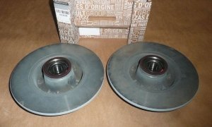 Original 2x Bremsscheibe Bremsscheiben Hinterachse Hinten RENAULT CLIO III MEGANE II , 432005338R  , 7701207823, 8200038305 , 77