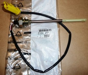 ORIGINAL Ölstandssensor Citroen Peugeot  1.6 16V 1131F7