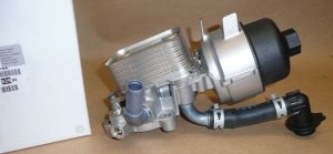 ORIGINAL Ölkühler Motoröl Citroen Peugeot C4 C5 C8 308 508 2.0HDI 9810152980