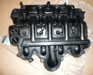 Original Ventildeckel Renault Laguna II Master 2.2 DCI  , 8200006170 , 8200061888 , 8200124829 , 8200149903