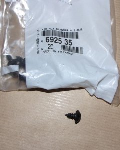 Neu Original 692535 
