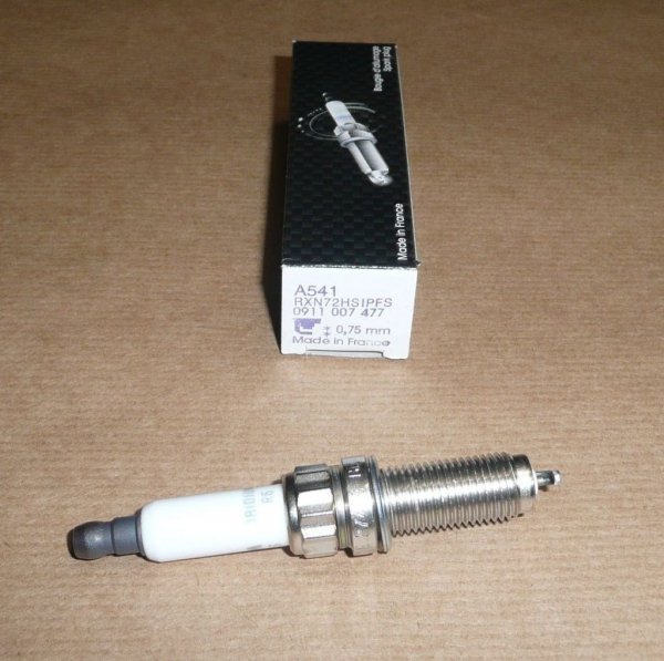 Neu Zündkerze EYQUEM  EYQ RXN72HSIPFS