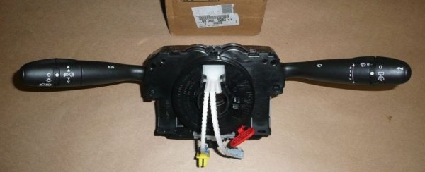 ORIGINAL Schalter Blinker Berlingo Partner III 98062253XT