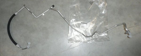 924403876R