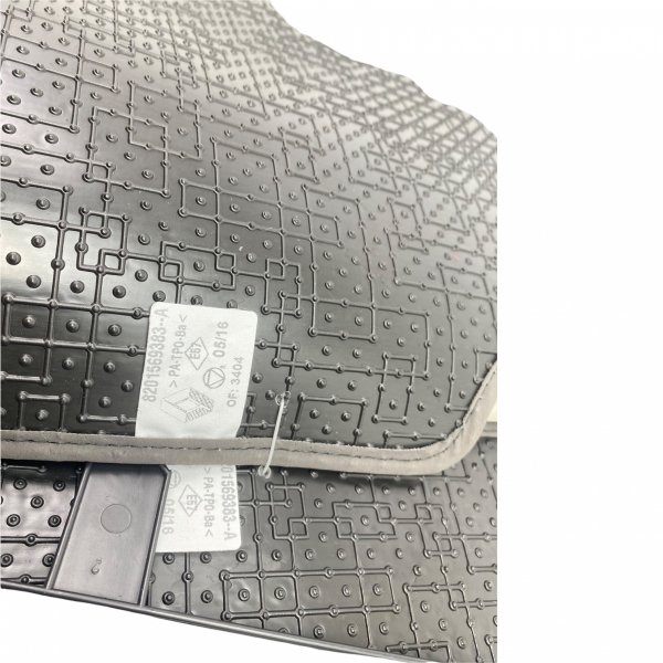 Originalteil Premium Fußmatten für Renault Kadjar BOSE , 8201569383