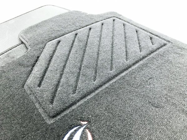 Originalteil Fußmatten satz Renault Twingo ii 2 , 7711426642