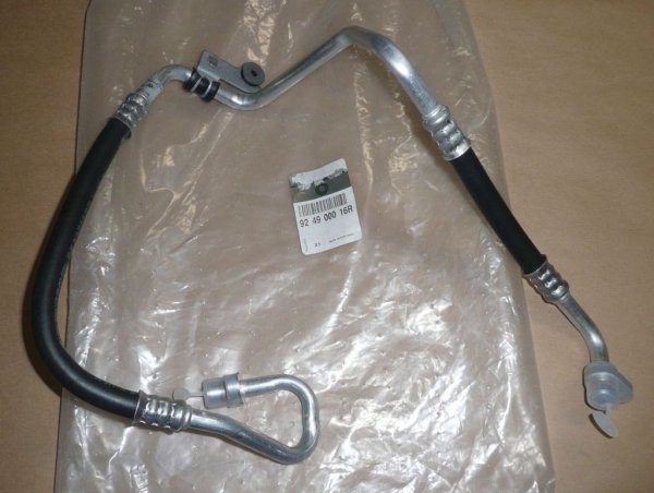 Original Klimaleitung vom Kondensator zum Kompressor für Renault MEGANE III 924900016R
