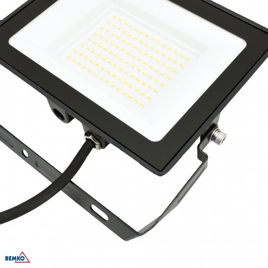 STATYW PODWÓJNY Z NAŚWIETLACZEM 2x50W 4000K IP65