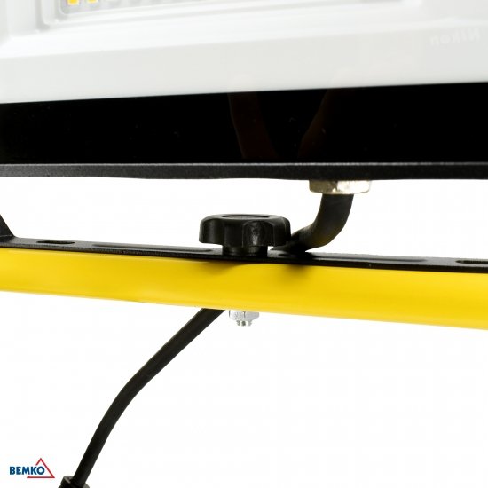 STATYW PODWÓJNY Z NAŚWIETLACZEM 2x50W 4000K IP65