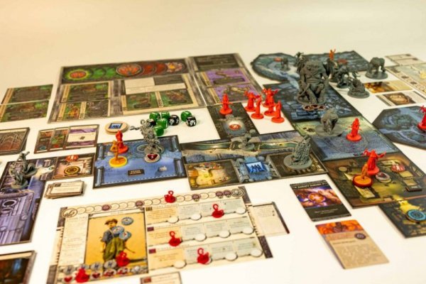Portal Games Gra Cthulhu: Death May Die - Strach przed Nieznanym