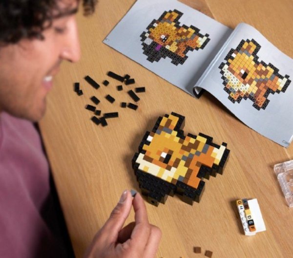Mega Bloks Klocki MEGA Pokemon Pixel Eevee