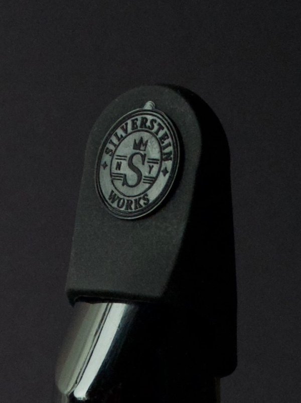 Ligaturka do saksofonu altowego Silverstein HEXA Carbon Black Gen. 5 Small ebonit