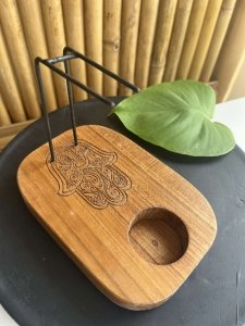 Drewniana podstawka pod Palo Santo (średnia)  RĘKA FATIMY 