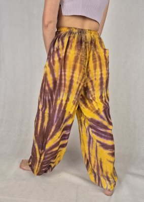 Klasyczne spodnie tie dye