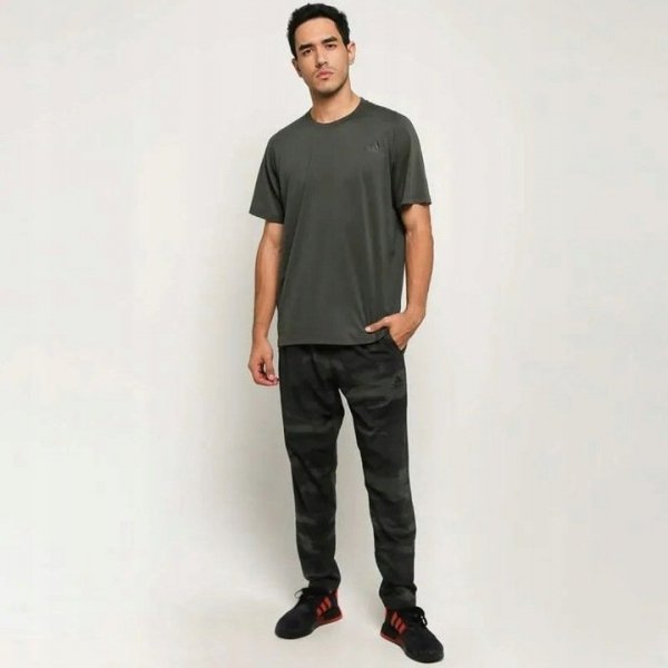 Adidas Herren T-shirt EB8021