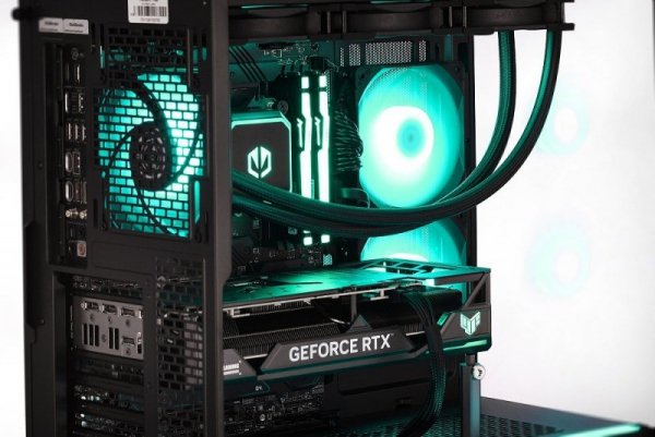 Actina View 9900X/32GB/1TB/RX9070XT/750W