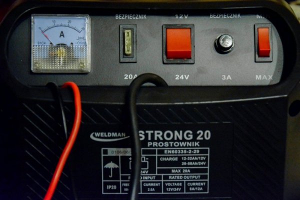 PROSTOWNIK WELDMAN STRONG 20  12V/24V