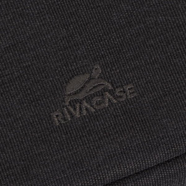 Rivacase 7703 BLACK torba na notebooka 33,8 cm (13.3&quot;) Etui kieszeniowe Czarny