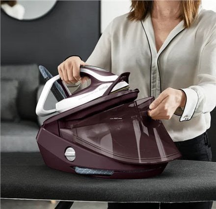 Tefal Pro Express Ultimate II GV9721 1,2 l Durilium AirGlide Autoclean soleplate Czerwony, Biały