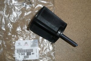 Boulon du réservoir AdBlue Citroën C4 Picasso II, 9804313380, 9804313380,