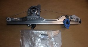 Original  Lève-vitre électrique Renault Modus avant droit , 8200748379