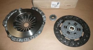 $ KIT D'EMBRAYAGE complet CITROEN JUMPY, PEUGEOT EXPERT 1.9D 69CH BE4R 98|} DIAM 220 ,  1611268180