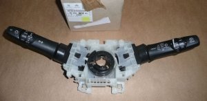 $ Commutateur combiné Citroën C-Crosser  ,  1613419880