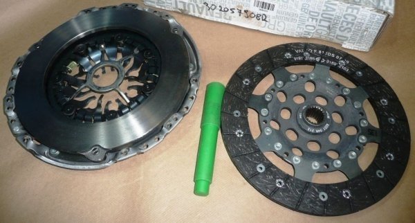 Kit d'embrayage d'origine Renault Mégane III 08- 1.9 dCi, 302057908R