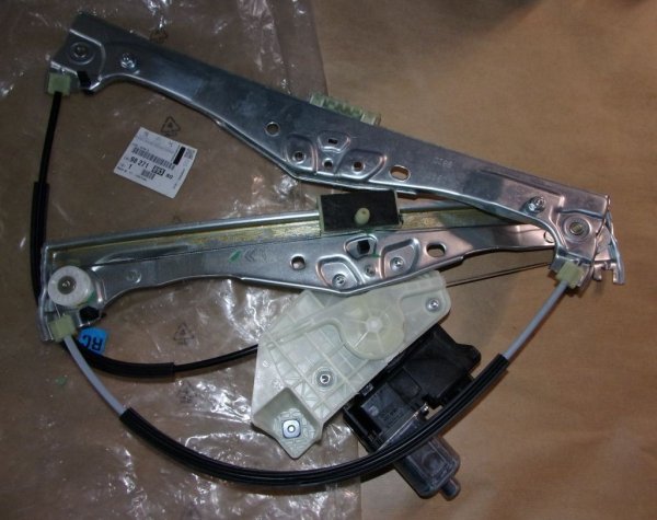 Lève-vitre électrique Citroën C4 Cactus avant droit, 9827189380, 9827189380, 